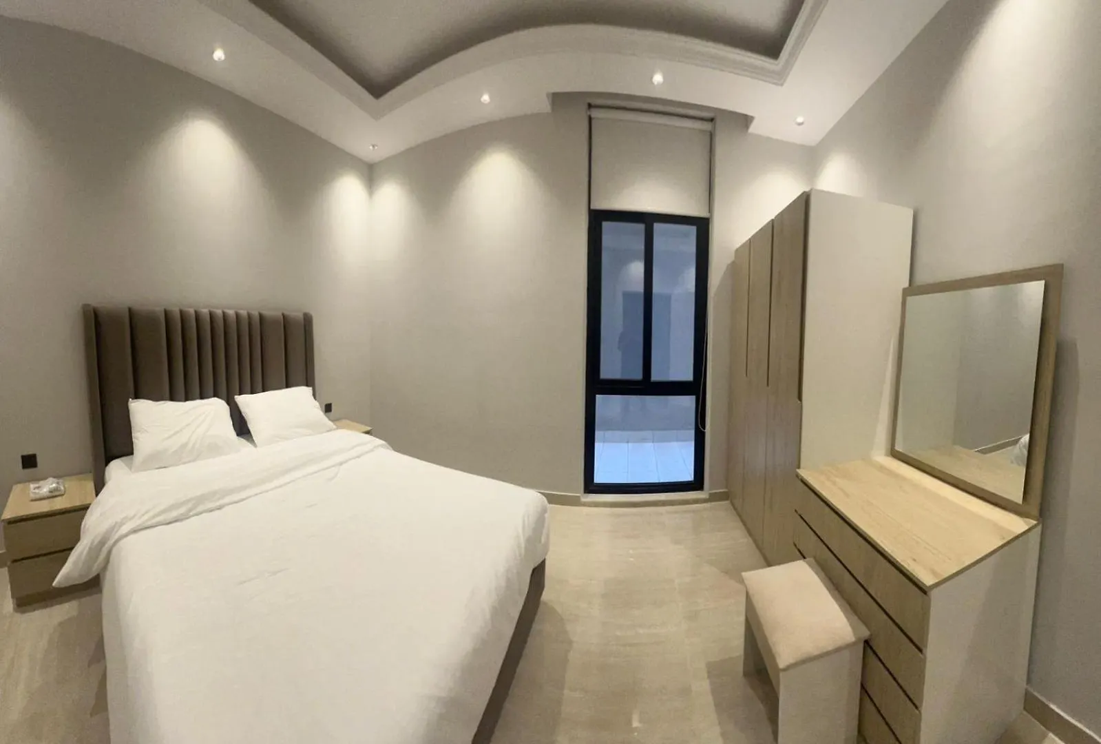 Comfy Cave Apartments كمفي كيڤ マディーナ