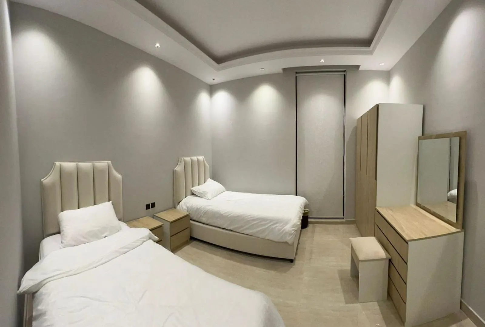 Comfy Cave Apartments كمفي كيڤ マディーナ 0*,