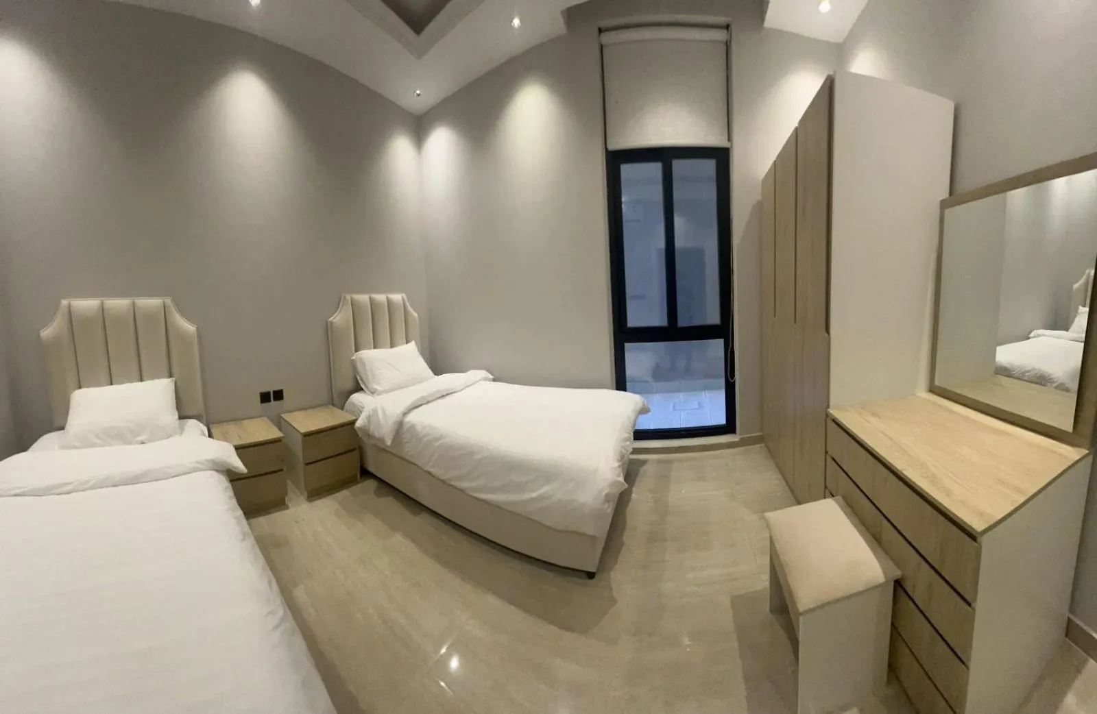 Comfy Cave Apartments كمفي كيڤ マディーナ